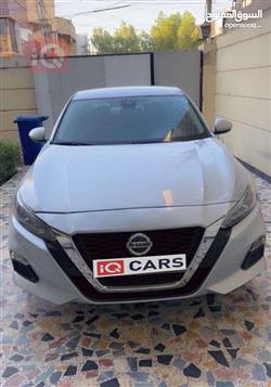 نيسان ألتيما